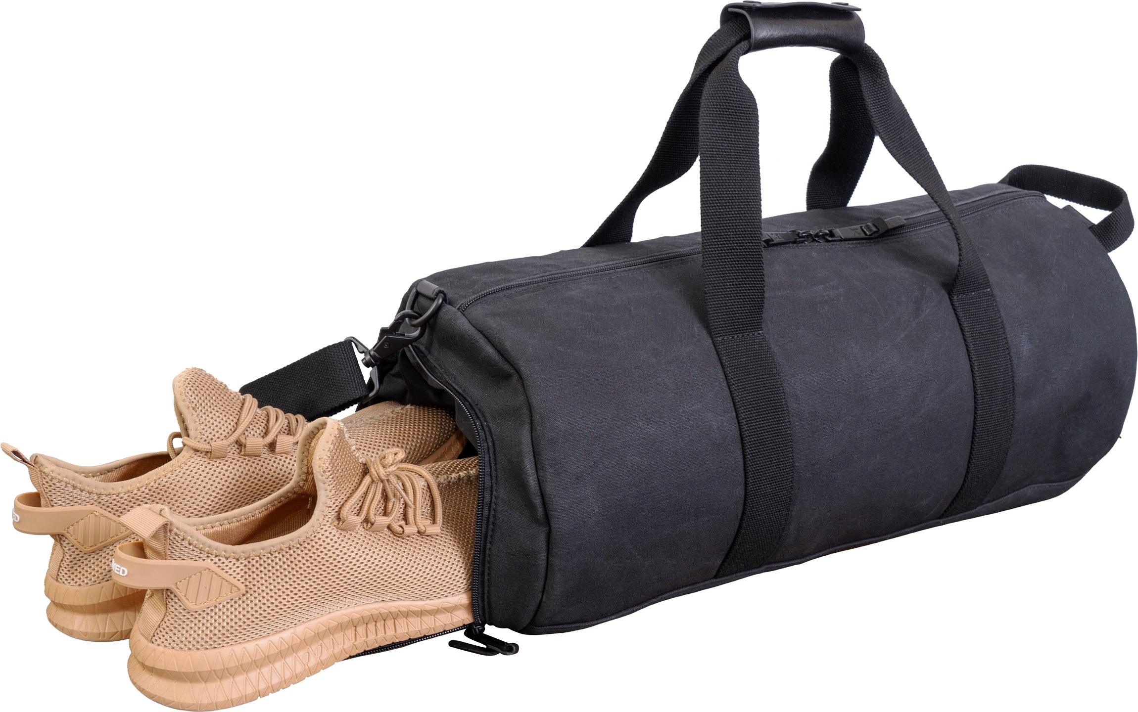 Voyager 20"Waxed Canvas Shoe Pocket Duffel - Black